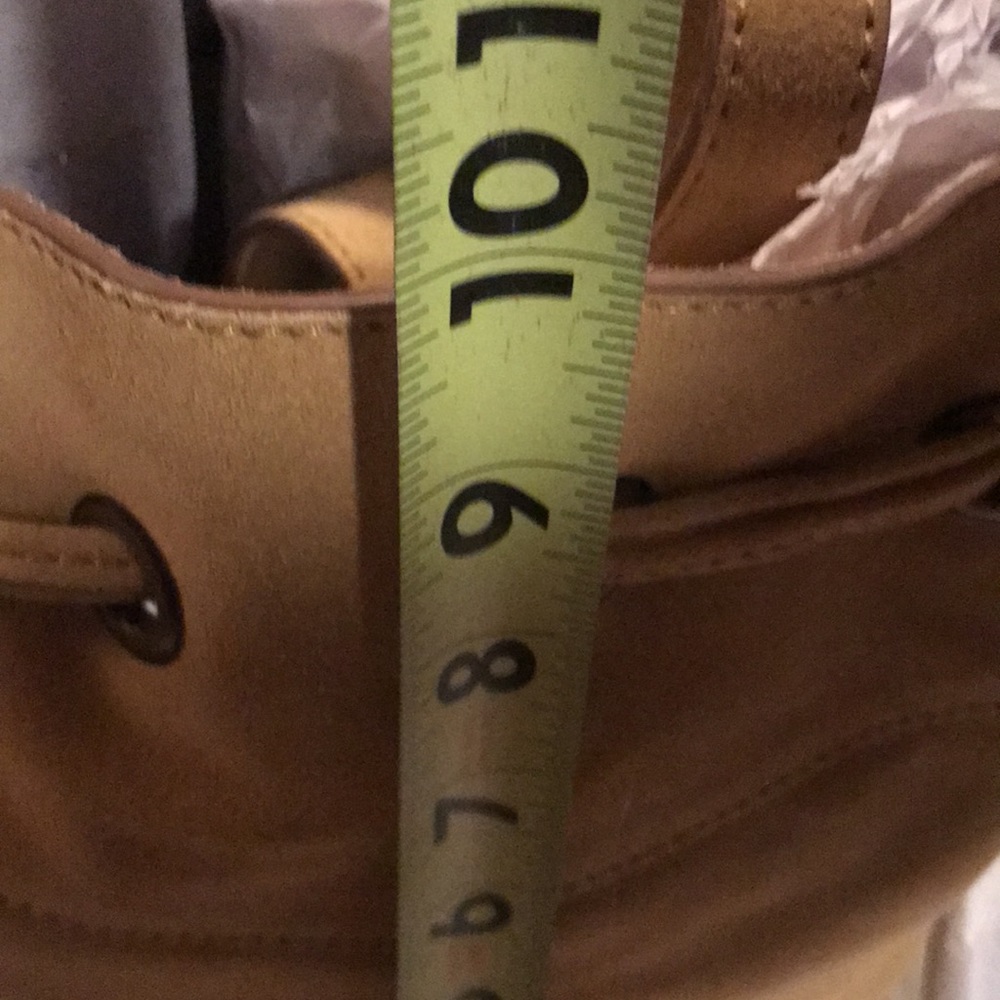 Frye and co Caden bucket bag - Picture 9 of 10